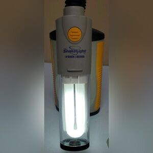 Black & Decker Snake Light Fluorescent Flexible Work Light DIY Battery Operated